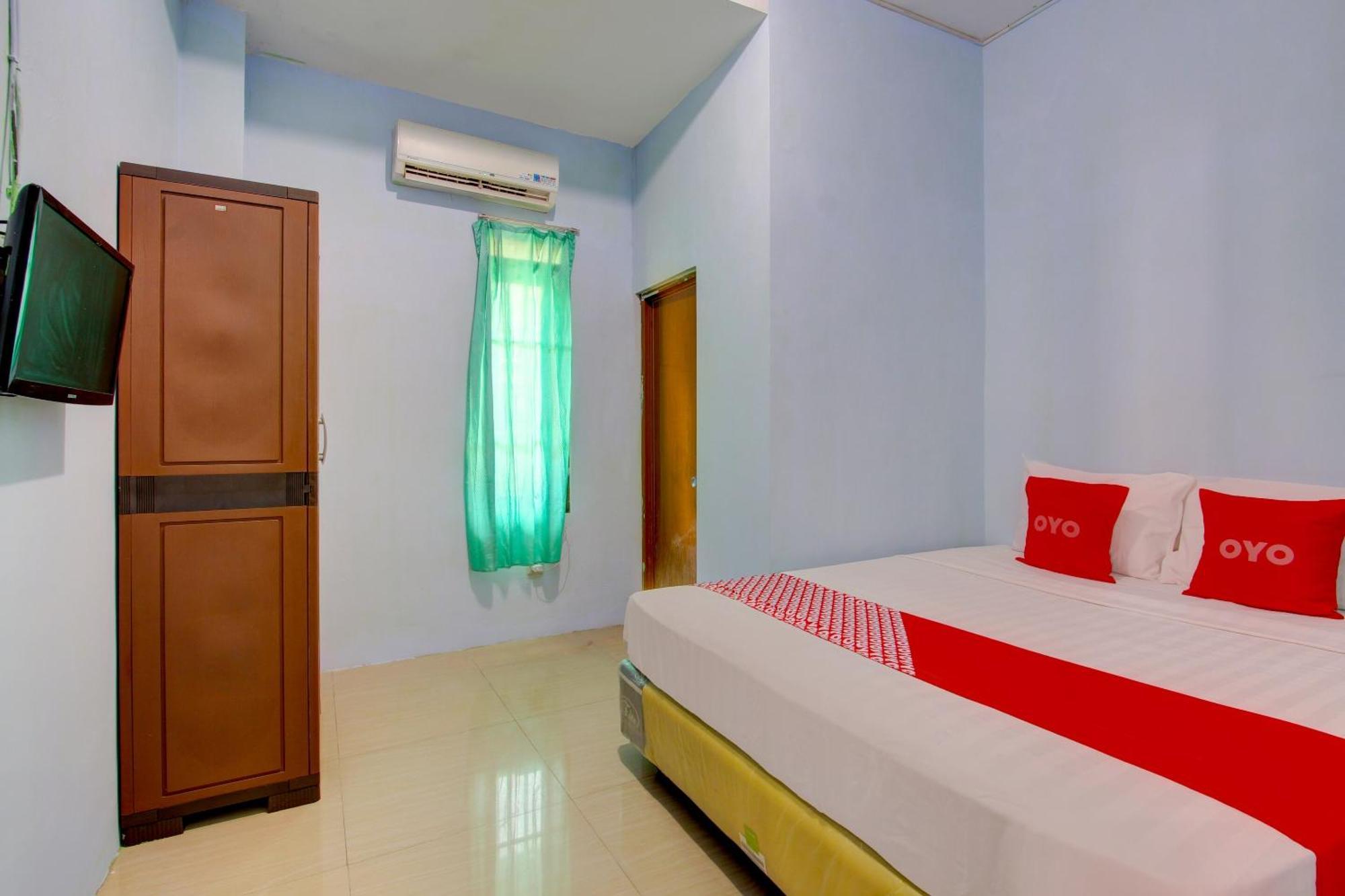 Super Oyo 93012 Griya Kencana Asri Syariah Lawean Exteriér fotografie
