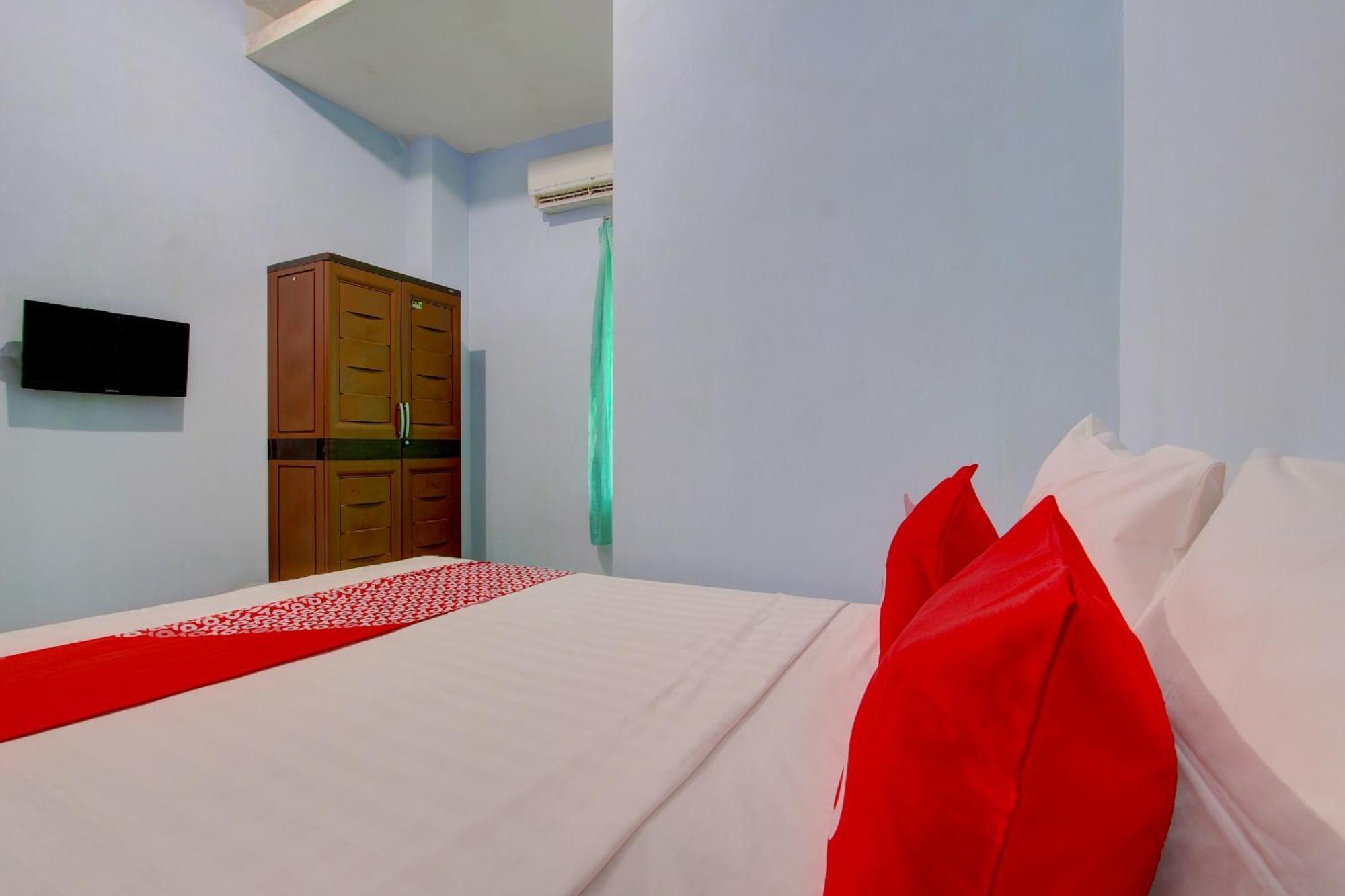 Super Oyo 93012 Griya Kencana Asri Syariah Lawean Exteriér fotografie