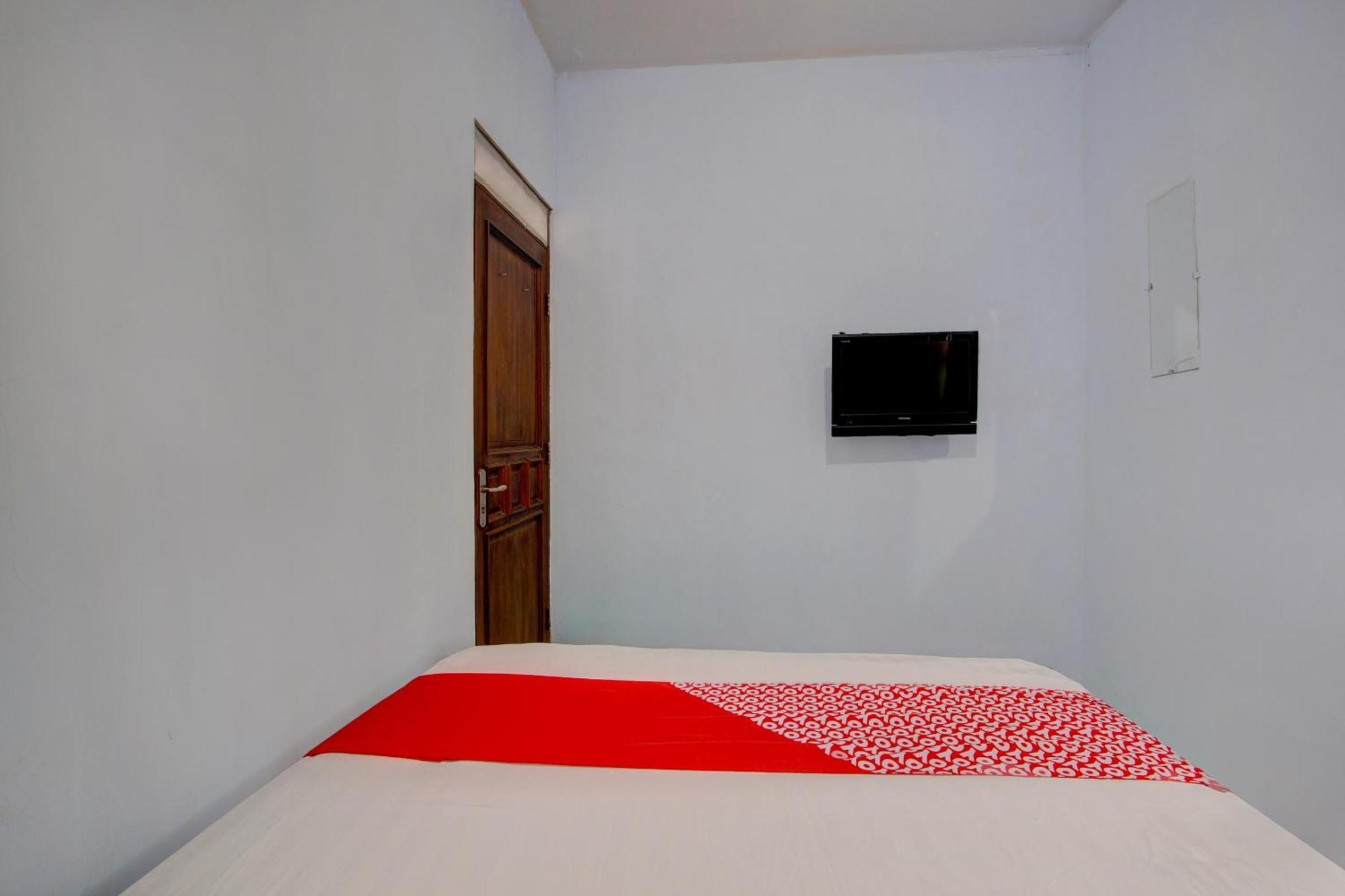 Super Oyo 93012 Griya Kencana Asri Syariah Lawean Exteriér fotografie